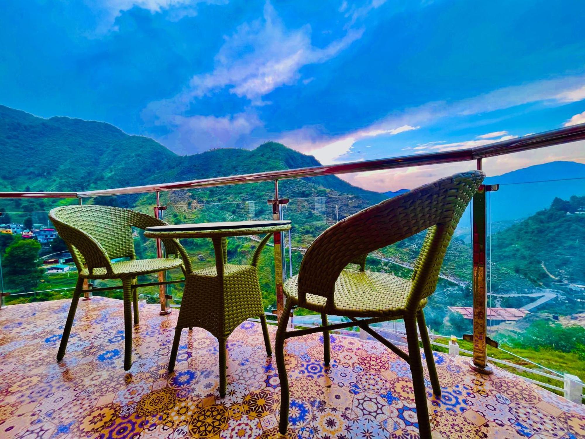 The Kempty Osasis - A Boutique Resort With Scenic Mountain View In Masuri Exterior foto
